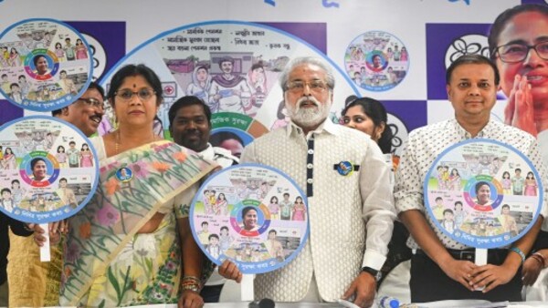 তৃণমূলের কটাক্ষ তৃণমূলের কটাক্ষ
