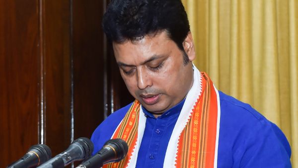 ভোটের মুখে বিজেপিতে আরও চওড়া ফাটল ভোটের মুখে বিজেপিতে আরও চওড়া ফাটল
