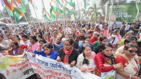 লড়াই করবেন না মানিক-বাদল