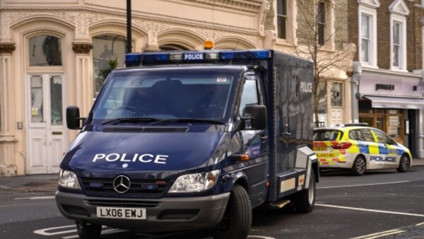 হিথরো বিমানবন্দর থেকে উদ্ধার ইউরেনিয়ামের কার্গো! পাঠানো হয়েছে পাকিস্তান থেকে, সন্দেহ বিশেষজ্ঞদের হিথরো বিমানবন্দর থেকে উদ্ধার ইউরেনিয়ামের কার্গো! পাঠানো হয়েছে পাকিস্তান থেকে, সন্দেহ বিশেষজ্ঞদের