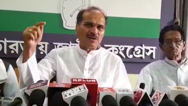 অধীরের হাতিয়ার আনিস খান অধীরের হাতিয়ার আনিস খান