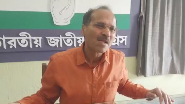 বিজেপি সিএএ সুড়সুড়ি নিয়ে খোঁচা বিজেপি সিএএ সুড়সুড়ি নিয়ে খোঁচা