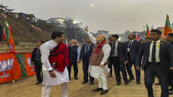 দুরবিন দিয়ে খুঁজে পাওয়া যাবে না কংগ্রেসকে