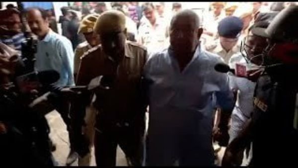 একাধিক ভুয়ো অ্যাকাউন্টের হদিশ