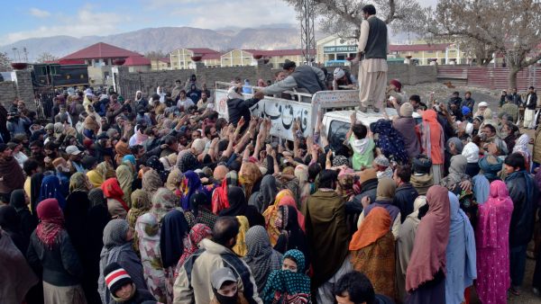  আর্থিক সংকট আরও তীব্র হওয়ার আশঙ্কা