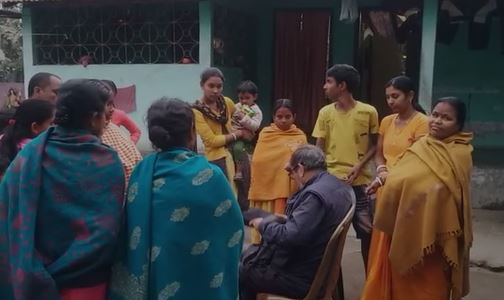 গাছকে ঘিরে মন্দির তৈরির পরিকল্পনা গাছকে ঘিরে মন্দির তৈরির পরিকল্পনা