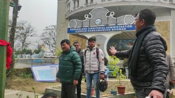 কড়া নিরাপত্তা