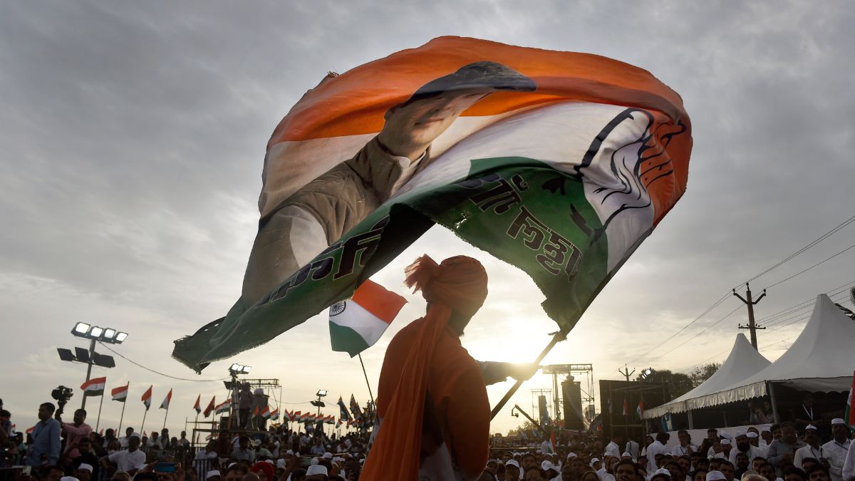 বিস্ফোরক কংগ্রেসের সভাপতি বিস্ফোরক কংগ্রেসের সভাপতি