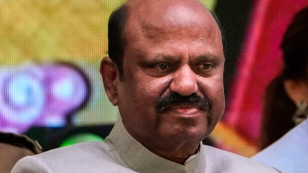 সচিবকে অপসারণ