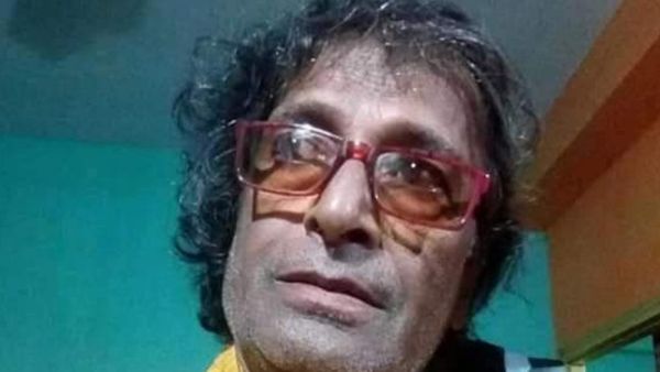 দীর্ঘ সঙ্গীত জীবনে অজস্র যুগান্তকারী গানের জন্ম তাঁর হাত দিয়ে দীর্ঘ সঙ্গীত জীবনে অজস্র যুগান্তকারী গানের জন্ম তাঁর হাত দিয়ে