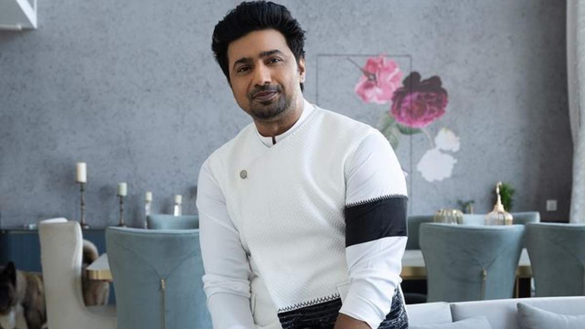 দেবকে বাছলেন মমতা