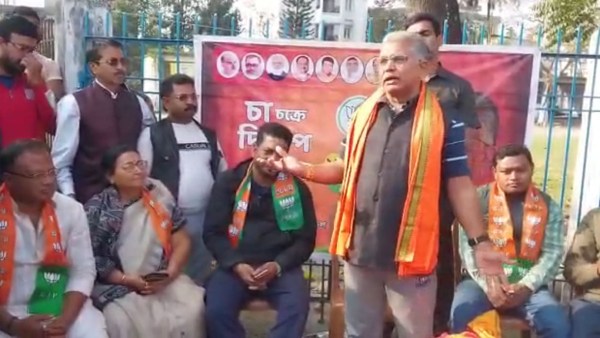 ‘উত্তরবঙ্গ উন্নয়নমন্ত্রীর ভিটে মাটি তুলে দেব’