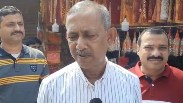 রাজনৈতিক টিআরপি বাড়ানোর জন্য দিলীপ ঘোষ কথা বলেন