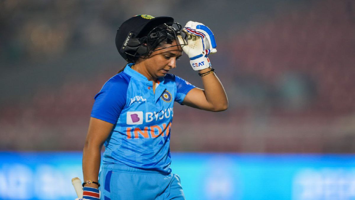 চিন্তায় রাখছে হরমনপ্রীতের ফিটনেস চিন্তায় রাখছে হরমনপ্রীতের ফিটনেস