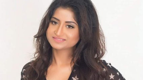 শাড়ির ব্যবসায় টাকা শাড়ির ব্যবসায় টাকা