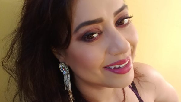 বিধায়কের পর অভিনেত্রী বিধায়কের পর অভিনেত্রী