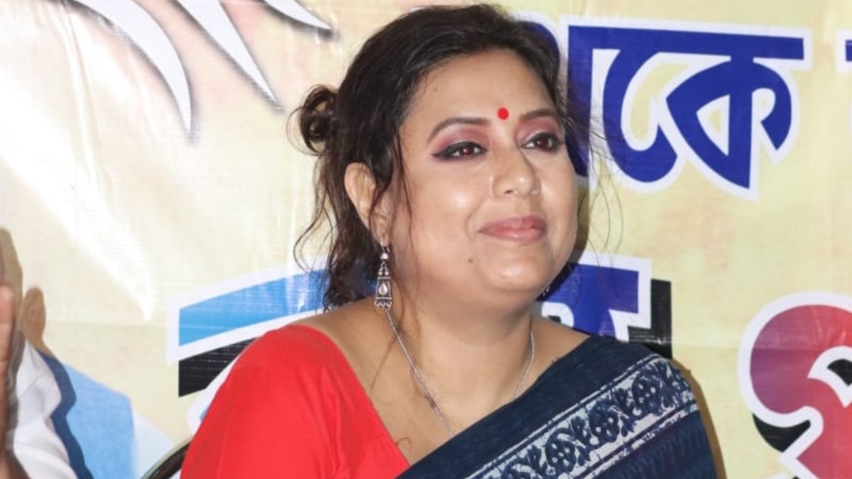 একুশের নির্বাচনের পরে অপ্রাসঙ্গিক! একুশের নির্বাচনের পরে অপ্রাসঙ্গিক!