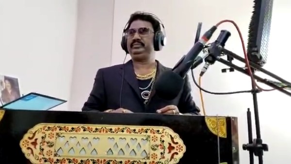 সোশ্যাল মিডিয়ায় কাজিবর সোশ্যাল মিডিয়ায় কাজিবর