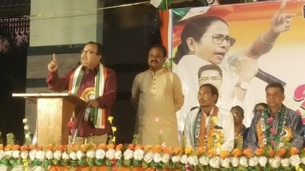 ১৩-র উপরে কতজন, বলতে পারবেন অভিষেক