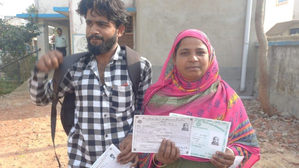 খুশি পরিবারের কর্তা খুশি পরিবারের কর্তা