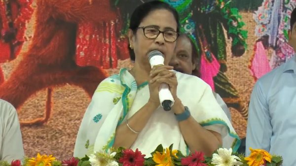 আবাস যোজনার অর্থ কার আবাস যোজনার অর্থ কার