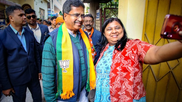 মানিক সাহাকে চ্যালেঞ্জ তিপ্রামোথা প্রধানের মানিক সাহাকে চ্যালেঞ্জ তিপ্রামোথা প্রধানের