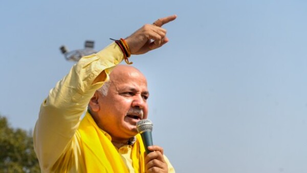 আপের নিশানায় বিজেপি আপের নিশানায় বিজেপি