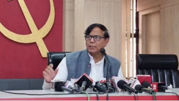 লুটে একই ভূমিকা দুদলের লুটে একই ভূমিকা দুদলের