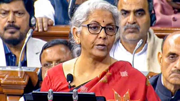 নজরে বয়স্ক ও কর্মরতরা