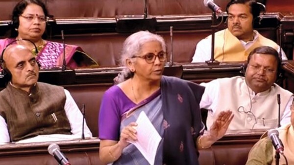 রাজ্যের কাছে কেন্দ্রের পাওনা রাজ্যের কাছে কেন্দ্রের পাওনা