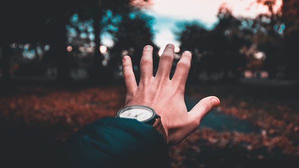 ঘড়ি আবিষ্কারকের স্মরণে 