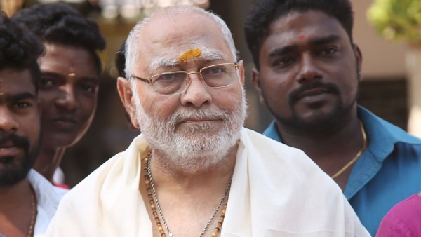 ভয়ঙ্কর দুর্ঘটনার মধ্যে পড়েন প্রহ্লাদ