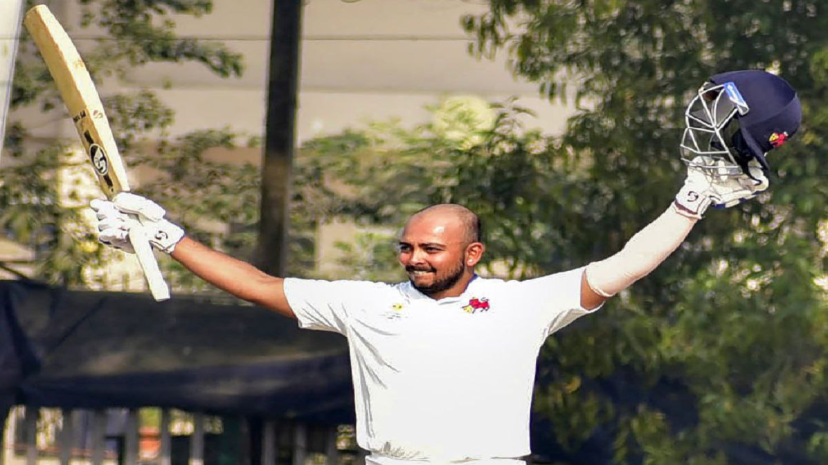 পৃথ্বীর পাশে অর্জুন