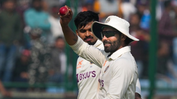 অশ্বিন আর জাদেজা ভারতকে জয়ের দিশা দেখান অশ্বিন আর জাদেজা ভারতকে জয়ের দিশা দেখান