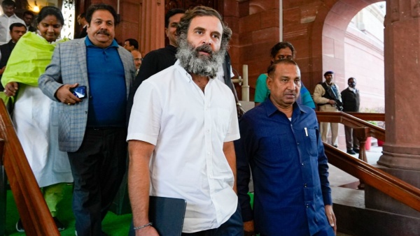 দুয়ারে দুয়ারে যাবে কংগ্রেস