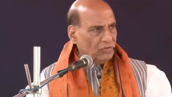 মজবুত অর্থনীতির কথা তুললেন রাজনাথ মজবুত অর্থনীতির কথা তুললেন রাজনাথ