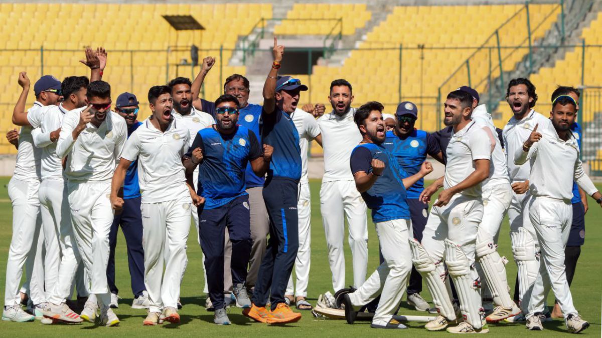 কর্নাটক পরাস্ত কর্নাটক পরাস্ত