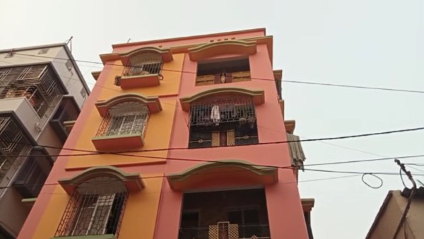 রিজেন্ট পার্কে ৩ জনের অস্বাভাবিক মৃত্যু রিজেন্ট পার্কে ৩ জনের অস্বাভাবিক মৃত্যু