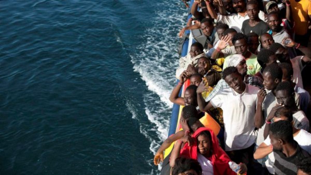 নিরাপদ অভিবাসনের পথের দাবি