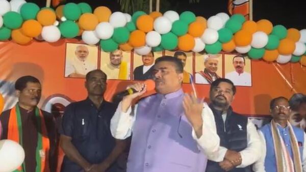 সরকারের উন্নয়নমূলক কাজের উল্লেখ সরকারের উন্নয়নমূলক কাজের উল্লেখ