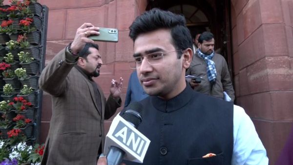 তেজস্বী যাদবের প্রতিক্রিয়া তেজস্বী যাদবের প্রতিক্রিয়া