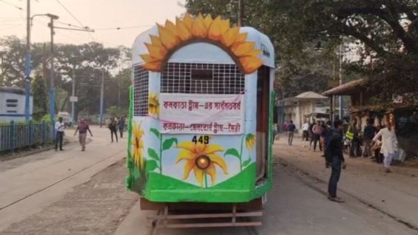 ট্রাম পরিষেবা বাড়ে, যাত্রী পরিষেবার গতিও বাড়ে ট্রাম পরিষেবা বাড়ে, যাত্রী পরিষেবার গতিও বাড়ে