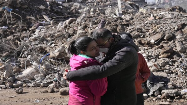 ৬ ফেব্রুয়ারির ভূমিকম্পে ক্ষয়ক্ষতি ৬ ফেব্রুয়ারির ভূমিকম্পে ক্ষয়ক্ষতি