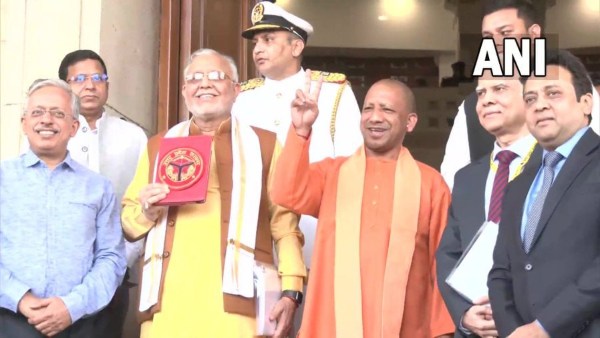 নারী ক্ষমতায়নে বিশেষ জোর 