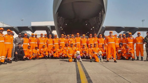 সাহায্য পাঠিয়েছে ভারত সাহায্য পাঠিয়েছে ভারত