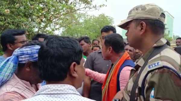 বাঁকুড়ায় বিক্ষোভের মুখে বিধায়ক