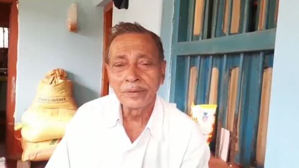 তৃণমূল নেতা বাবার প্রতিক্রিয়া তৃণমূল নেতা বাবার প্রতিক্রিয়া