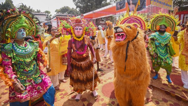 মুখোশ গ্রাম