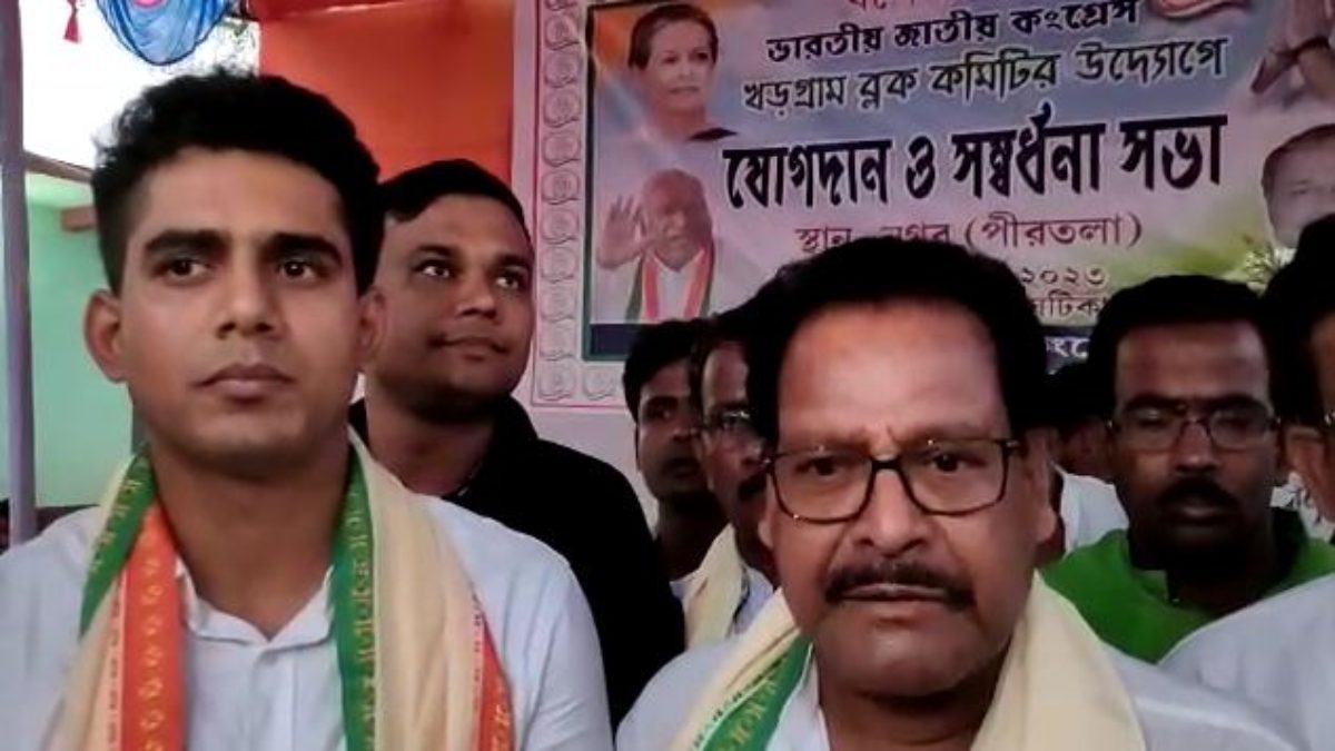 ৬০০০ তৃণমূল নেতা ও কর্মী যোগ দেন কংগ্রেসে ৬০০০ তৃণমূল নেতা ও কর্মী যোগ দেন কংগ্রেসে
