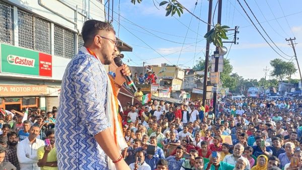 কড়া ভাষায় আক্রমণ তৃণমূল নেতা দেবাংশু'র কড়া ভাষায় আক্রমণ তৃণমূল নেতা দেবাংশু'র